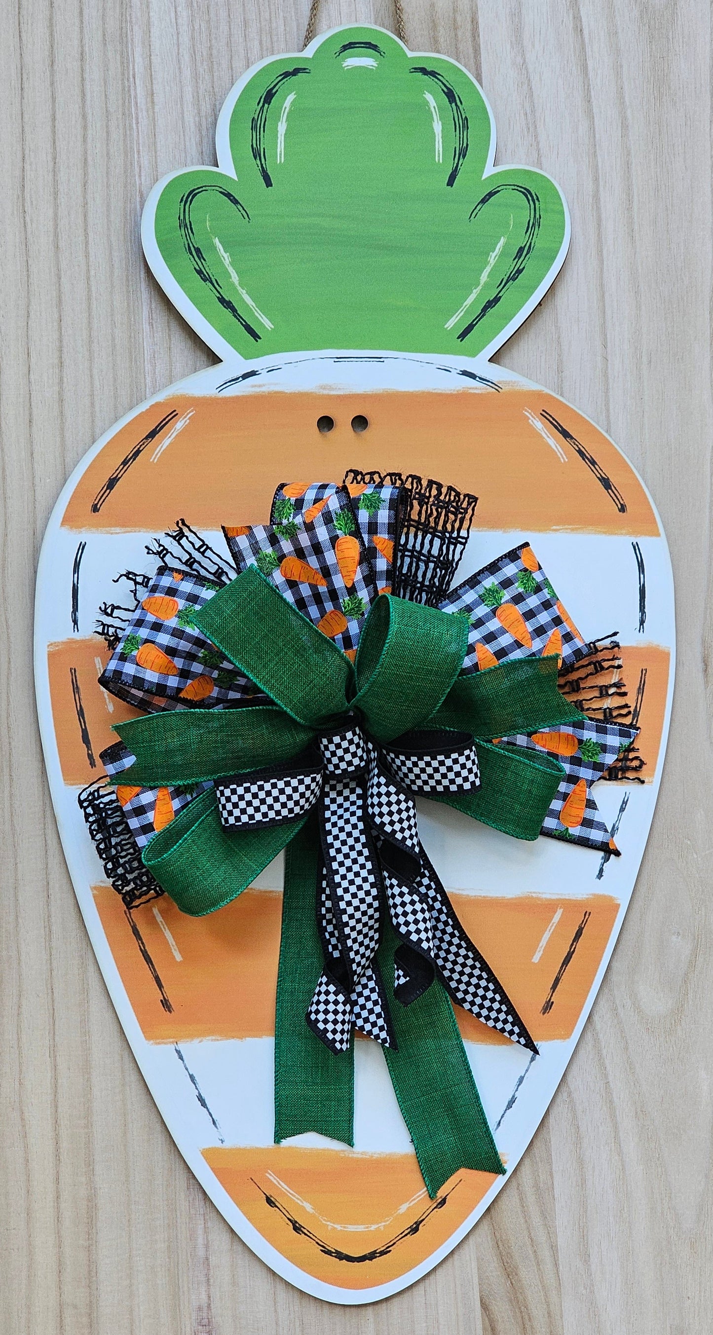 1 Carrot with Green Bow Door Hanger